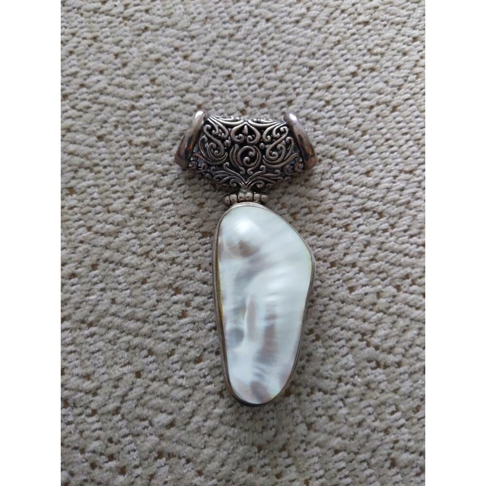 925 Sterling Silver Mother of Pearl Pendant Fashion Jewellery Gift For Her